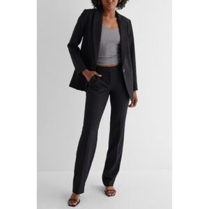 EXPRESS Size. 10S Editor Mid-Rise Barely Bootcut Pant